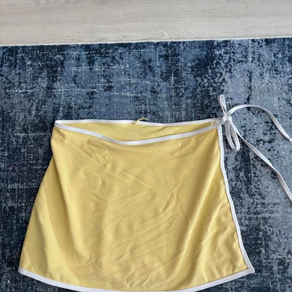 Unbranded Women's Yellow Skirt